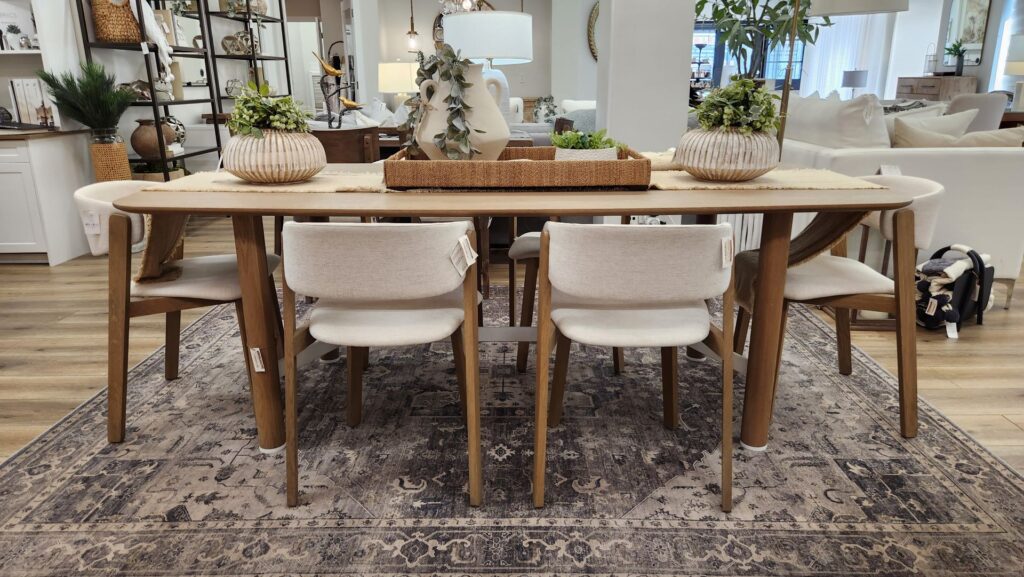 floor model furniture clearance Huppe dining