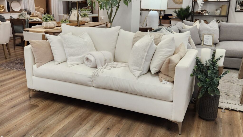 floor model furniture clearance Sooke sofa